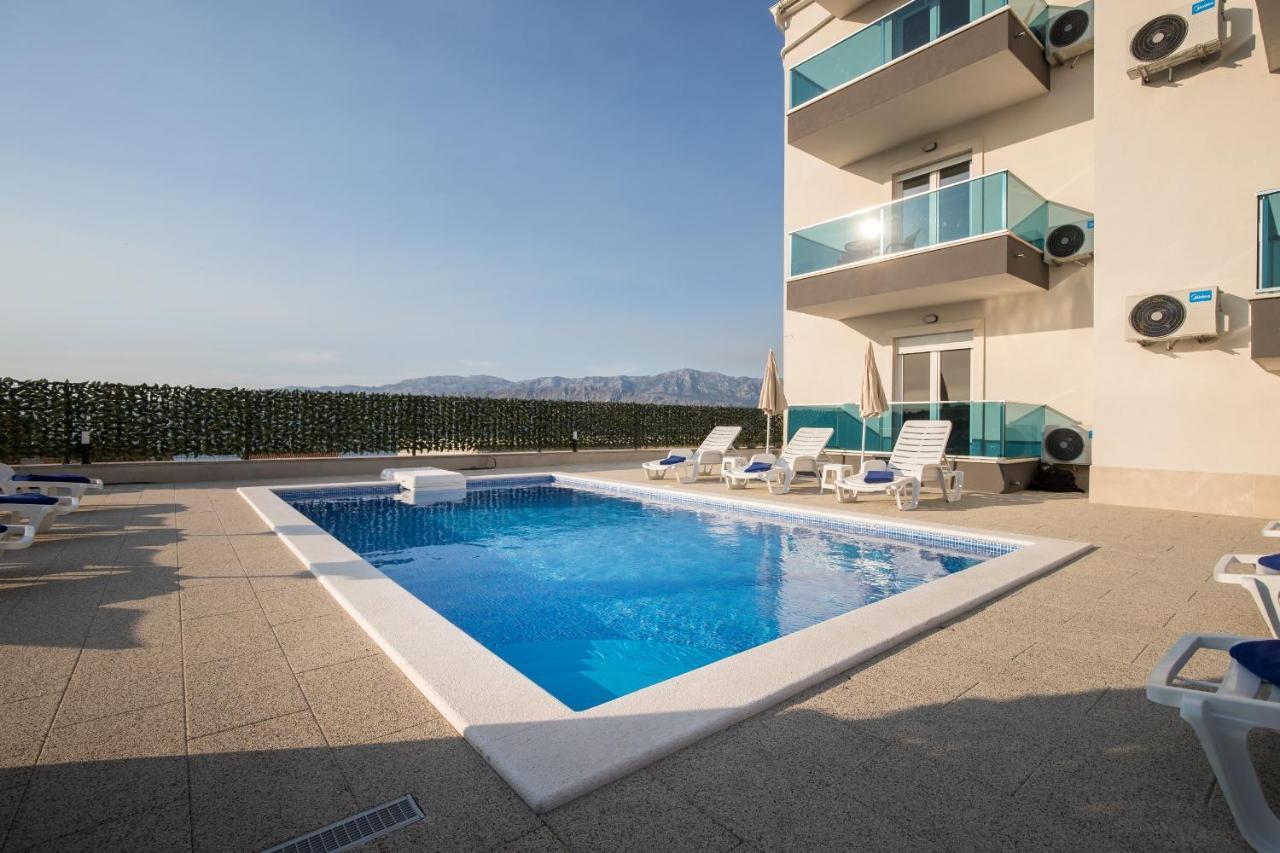 Apartments Blueview Postira Exterior foto